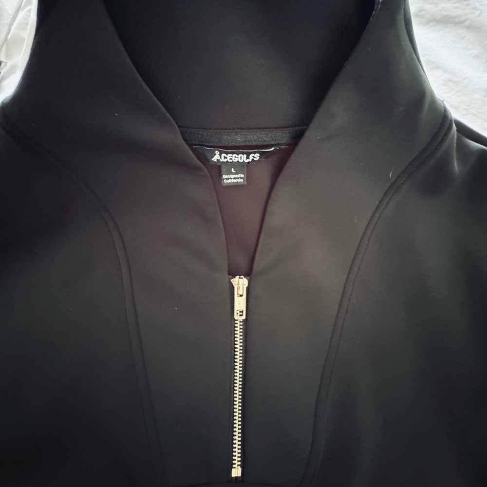 ACESgolf long-sleeves quarter-zip sweatshirt in BLACK